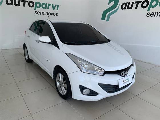 HYUNDAI HB20 1.6 PREMIUM 16V FLEX 4P AUTOMÁTICO HYUNDAI HB20 1.6 PREMIUM 16V FLEX 4P AUTOMÁTICO